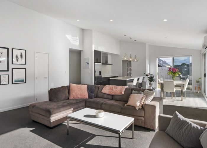  at 12 Kahuparere Crescent, Pyes Pa, Tauranga