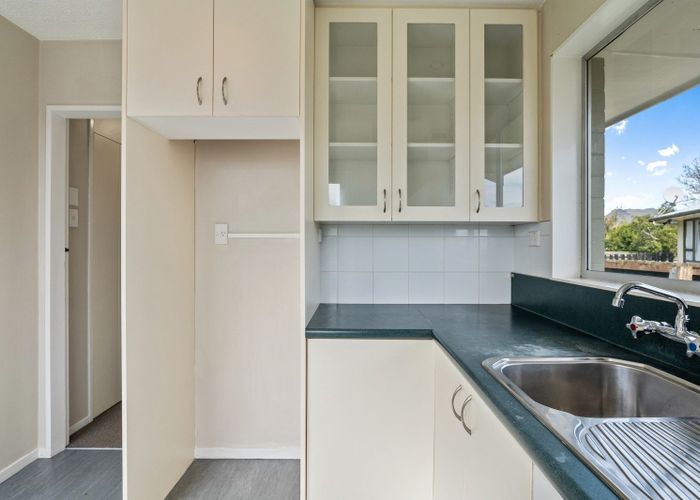  at 1/11 Wanstead Place, Woolston, Christchurch City, Canterbury