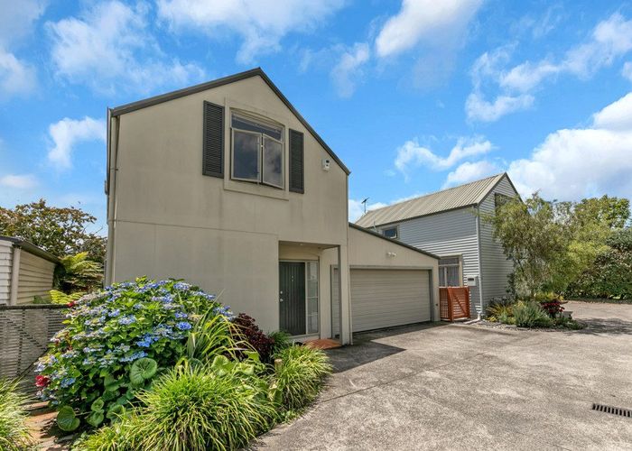  at 22S Mead Street, Avondale, Auckland