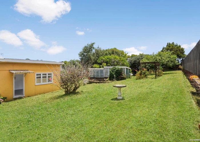  at 5 Richards Avenue, Forrest Hill, North Shore City, Auckland