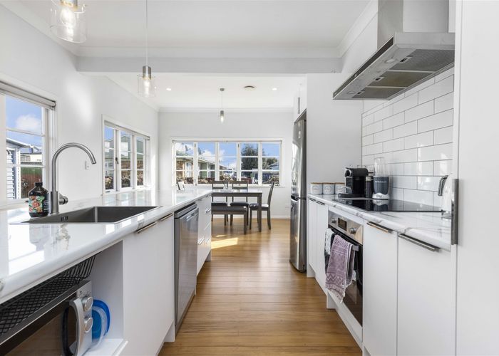  at 10 Wha Street, Frankton, Hamilton