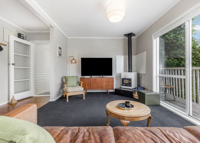  at 31 Airlie Road, Plimmerton, Porirua, Wellington