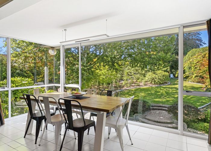  at 11 Chesham Avenue, Waipahihi, Taupo