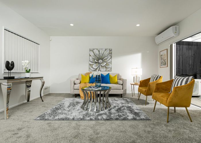  at 35 Rakich Place, Henderson, Auckland
