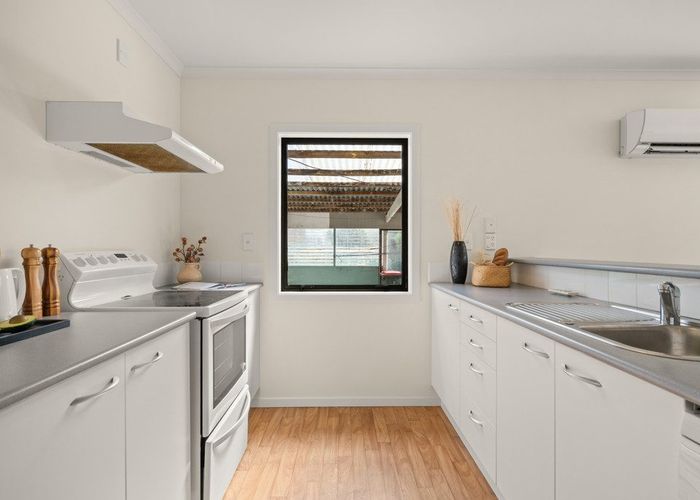  at 9 Harvard Court, Melville, Hamilton, Waikato