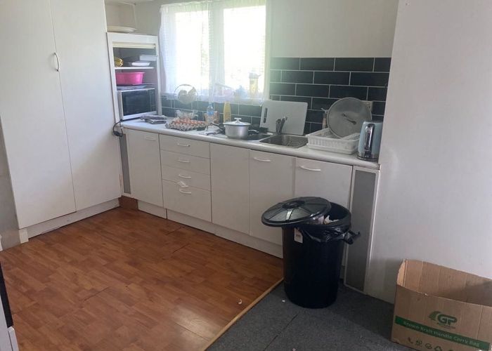  at 4 Kohiwi Road, Manurewa, Manukau City, Auckland