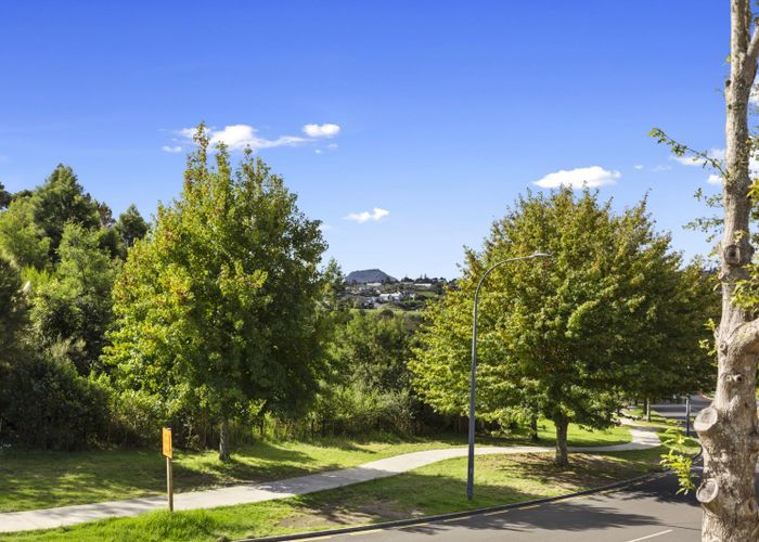  at 5/12 Westmorland Rise, Bethlehem, Tauranga