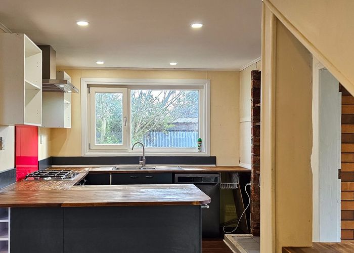  at 6 Barra Street, Karitane, Dunedin, Otago