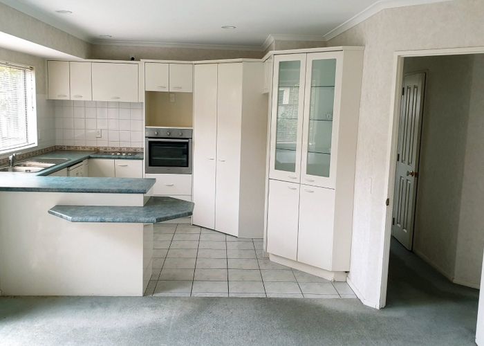  at 104 Bob Charles Drive, Golflands, Manukau City, Auckland