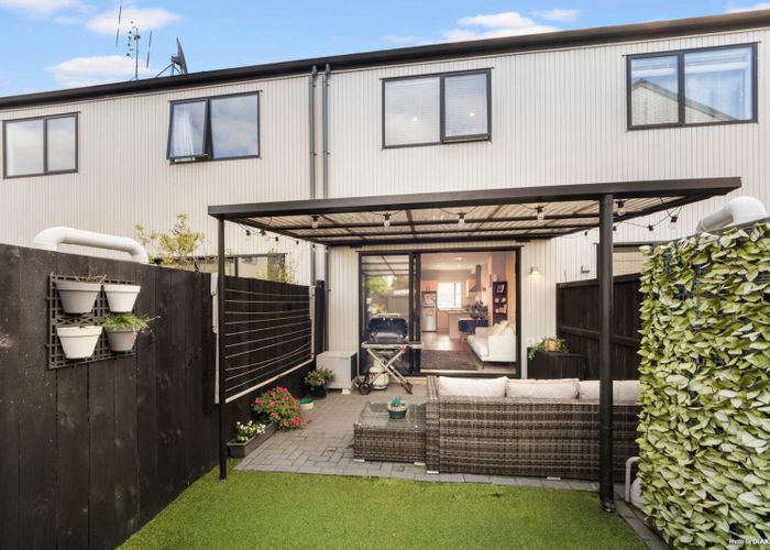  at 27 Kerewhenua Crescent, Hobsonville, Waitakere City, Auckland