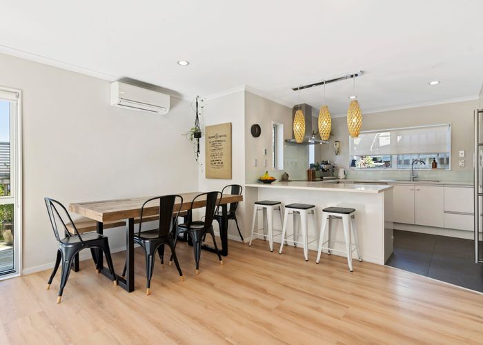  at 8B Simkin Avenue, Saint Johns, Auckland City, Auckland