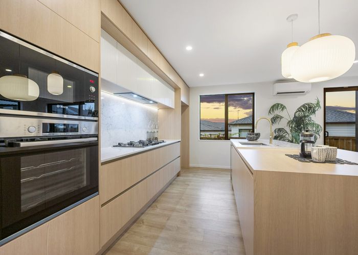  at 4 Whale Bay Rise, Gulf Harbour, Rodney, Auckland