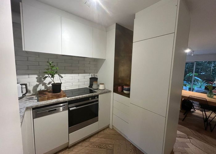  at 4/59 Sentinel Road, Herne Bay, Auckland City, Auckland