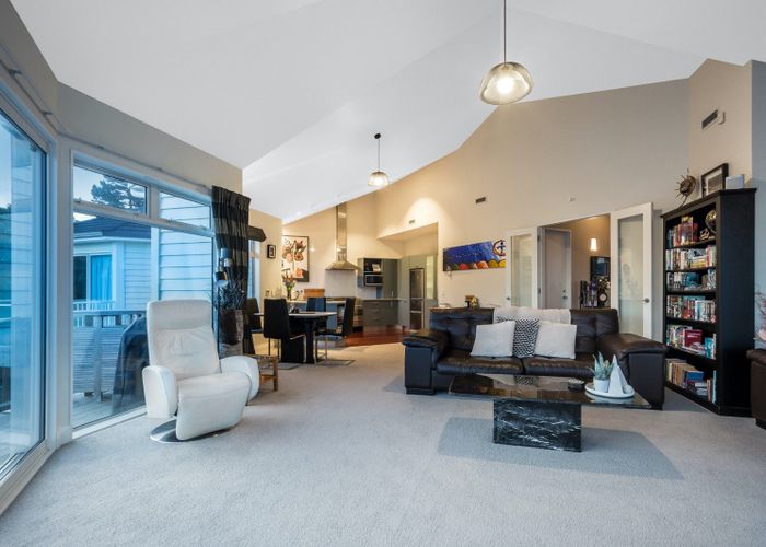  at 11 Curnow Way, Kaiwharawhara, Wellington, Wellington