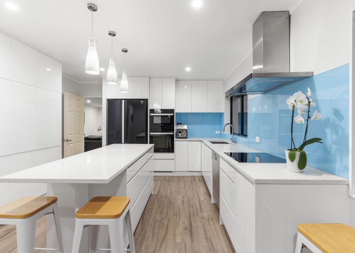  at 20 Matisse Drive, West Harbour, Auckland