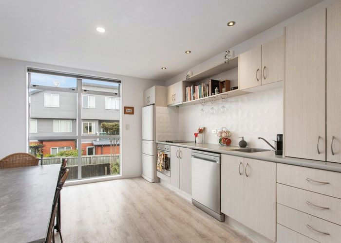  at 6/54 Champion Street, St. Albans, Christchurch City, Canterbury