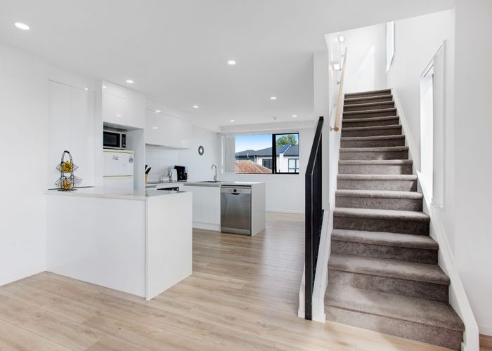  at 1 Marumaru Lane, Manurewa, Manukau City, Auckland