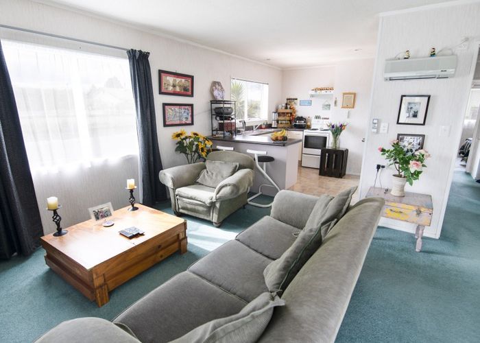  at 1/25 Hinton Road, Taradale, Napier
