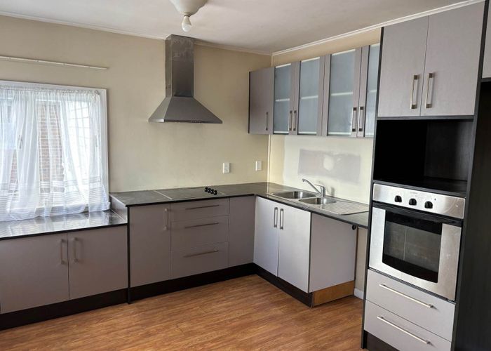  at 35 Rogan Street, Mount Roskill, Auckland City, Auckland
