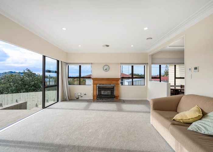  at 15 Maioro Street, New Windsor, Auckland City, Auckland