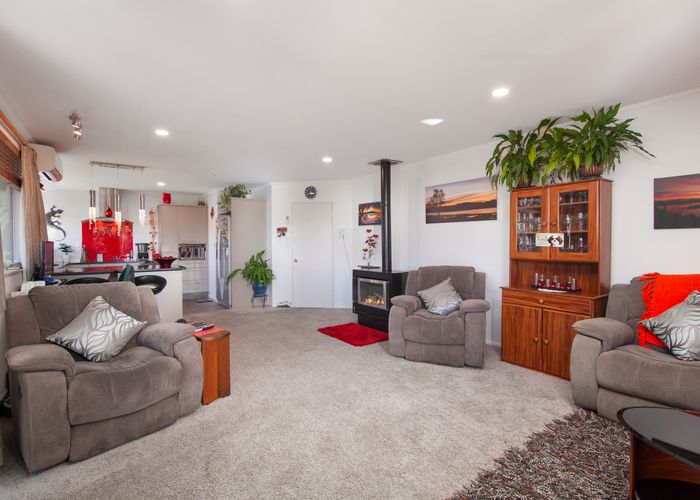 at 28 Olympus Way, Richmond