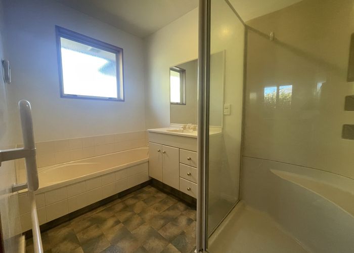  at 4 Kydd Lane, Hornby, Christchurch City, Canterbury