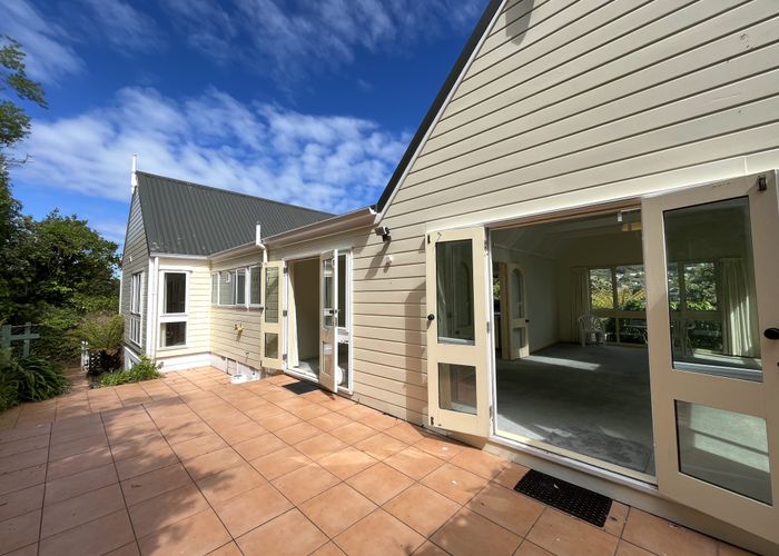  at Amapur Drive, Khandallah, Wellington, Wellington