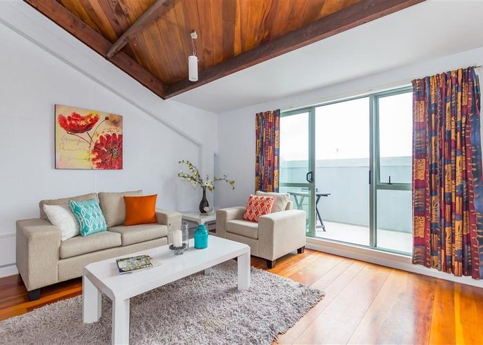  at 8/220 Thorndon Quay, Pipitea, Wellington