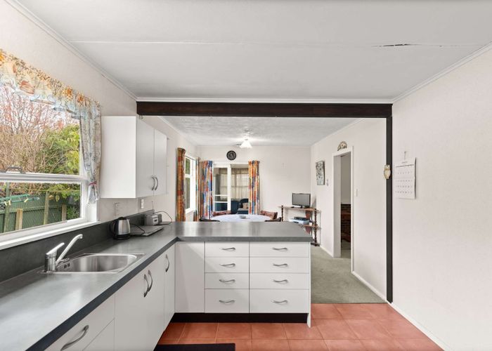  at 20 Kent Crescent, Awapuni, Palmerston North