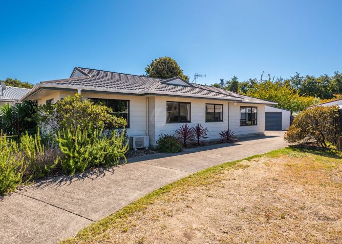  at 37 Campbell Avenue, Paraparaumu