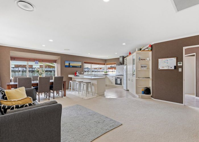  at 4 Moverley Place, Pukete, Hamilton, Waikato