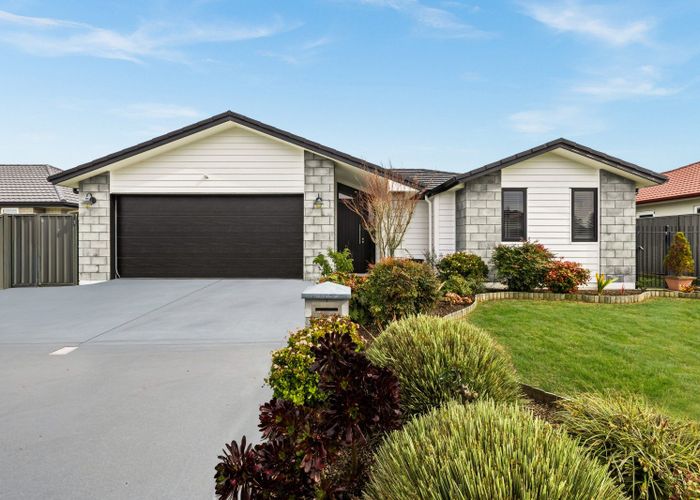  at 11 Aparima Place, Te Awa, Napier, Hawke's Bay