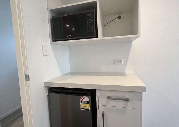  at 1/5 Ford Street (Room D), Hamilton East, Hamilton, Waikato