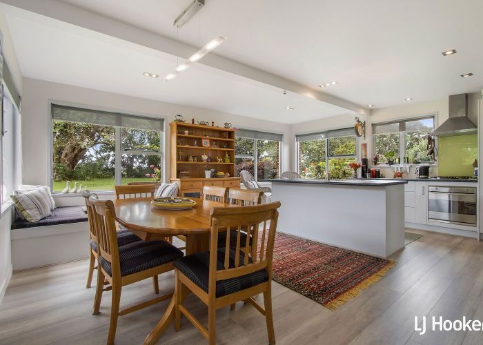  at 10 Roretana Drive, Athenree, Waihi Beach