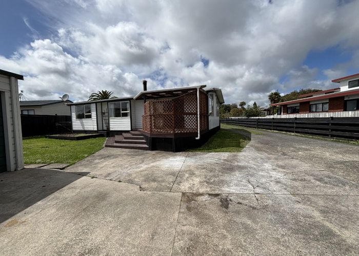  at 2 Channel View Road, Pukekohe