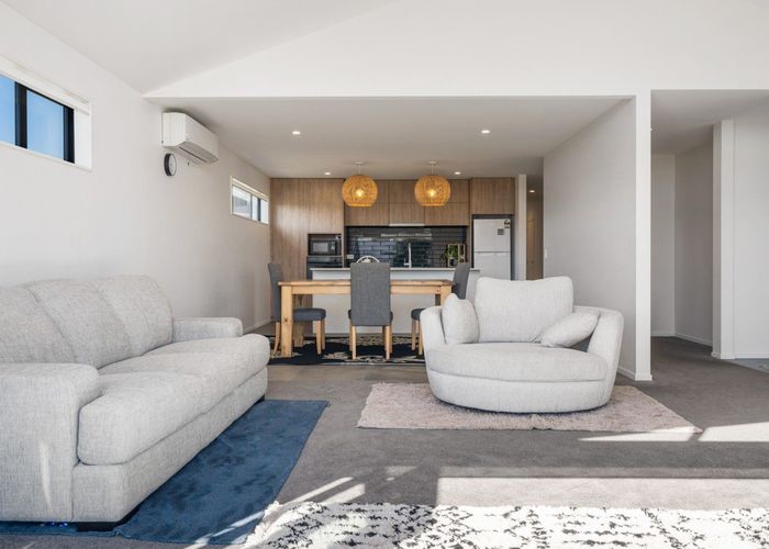  at 9 Wheriko Avenue, Glenbrook, Franklin, Auckland
