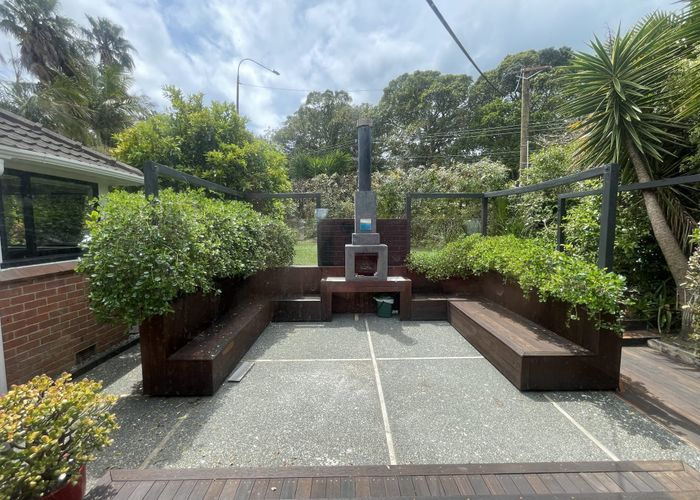  at 261 Lake Road, Belmont, Auckland
