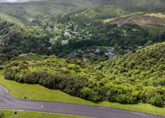  at 84 Mount Marua Way, Timberlea, Upper Hutt, Wellington