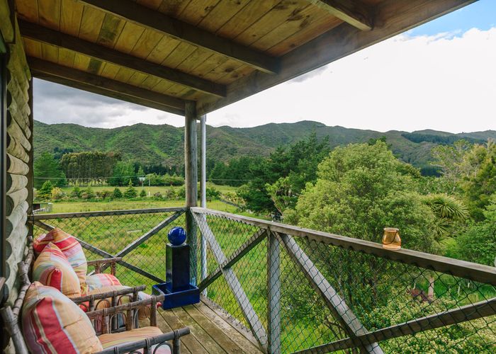  at 141 Upper Fitzherbert Road, Wainuiomata, Lower Hutt