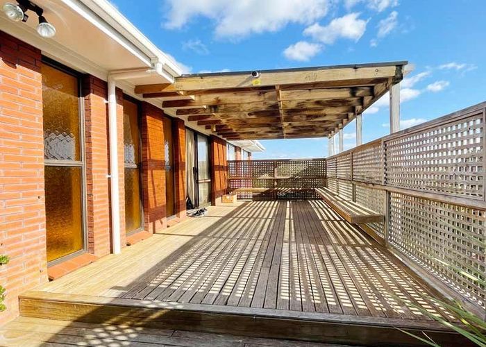  at 66 Mirrabooka Ave, Botany Downs, Manukau City, Auckland
