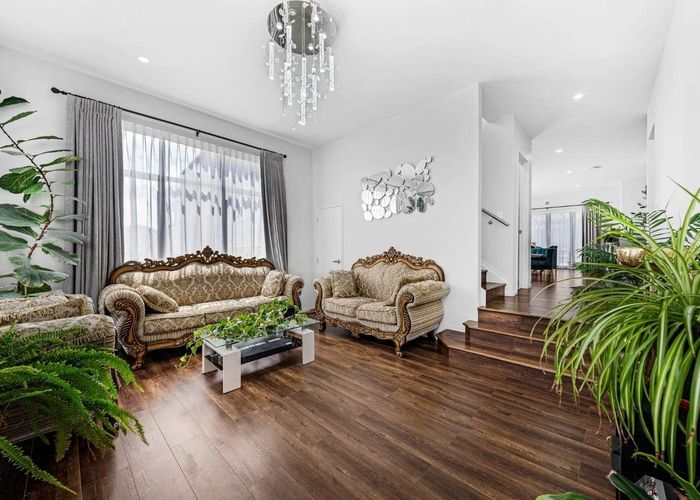  at 4 Tims Crescent, Flat Bush, Manukau City, Auckland