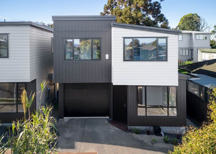  at 24A-F Roberts Road, Glenfield, North Shore City, Auckland