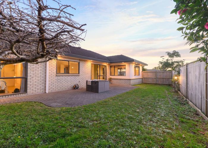  at 20 Caragh Place, East Tamaki, Manukau City, Auckland