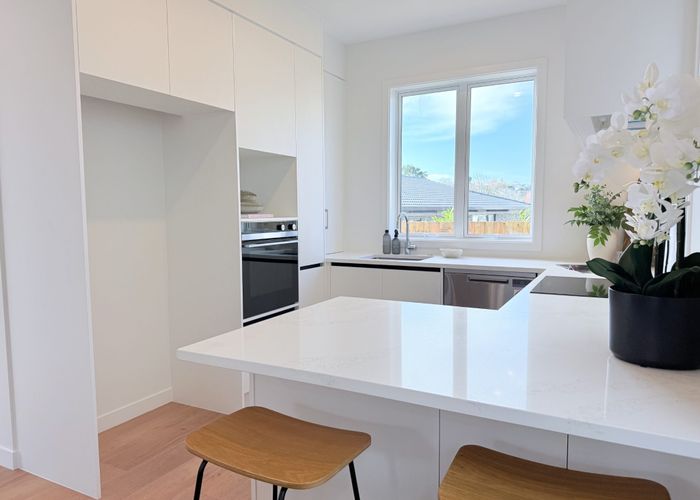  at 4B Towra Place, Botany Downs, Manukau City, Auckland