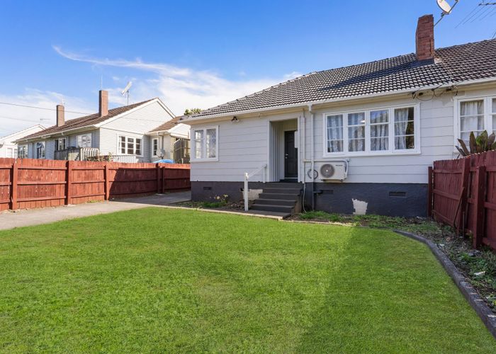  at 79 Court Crescent, Panmure, Auckland City, Auckland