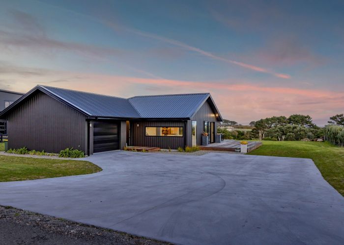  at 2 Tasman Street, Ōpunake