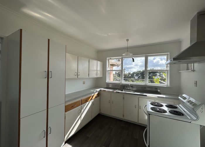  at 453 Scenic Drive, Waiatarua, Auckland