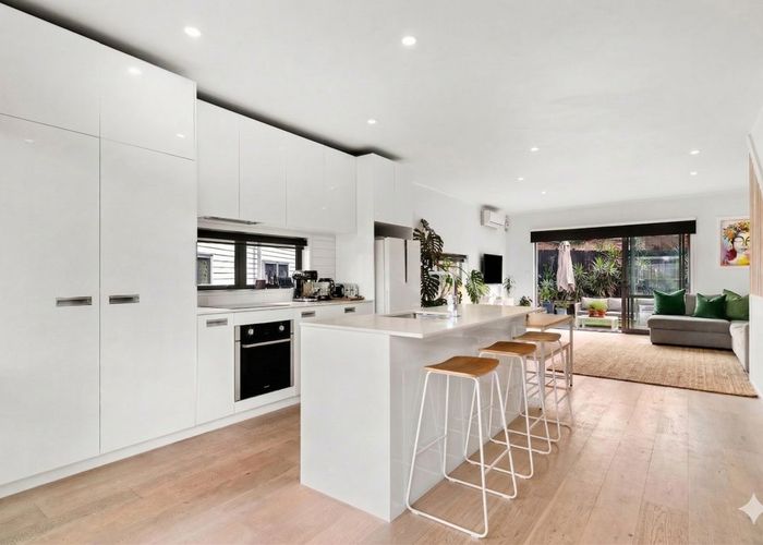  at 33/27 Powell Street, Avondale, Auckland City, Auckland