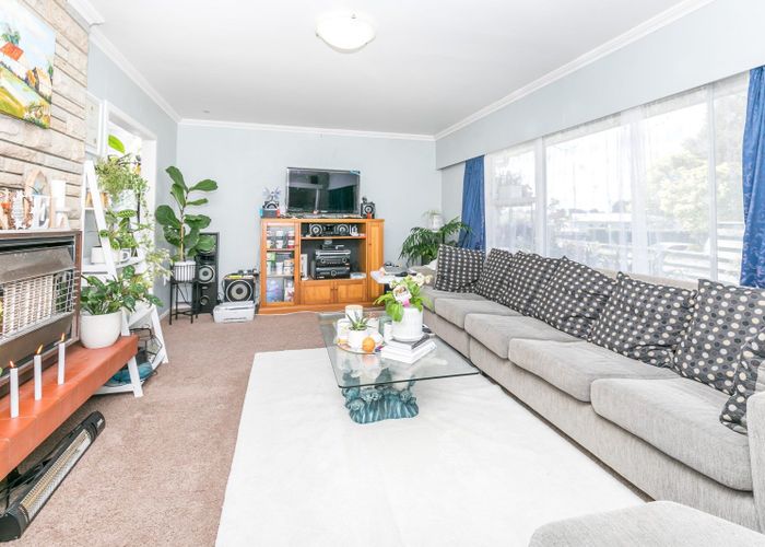  at 51 Nevada Road, Silverdale, Hamilton