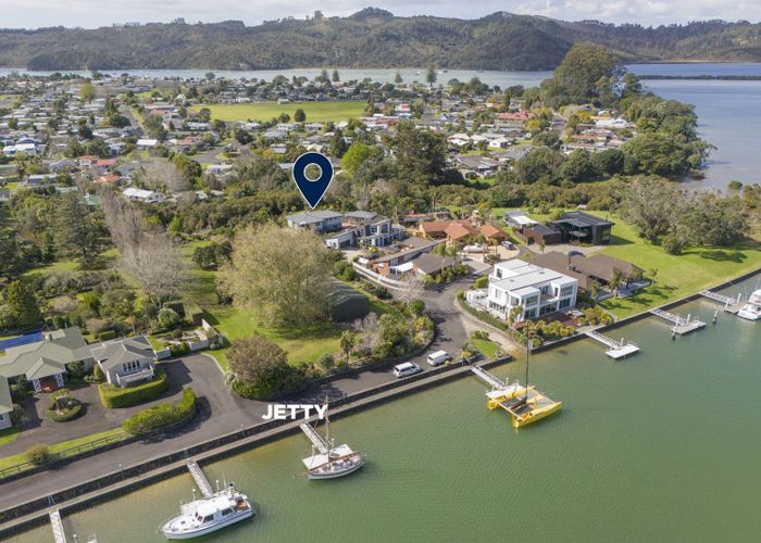  at 102 South Highway East, Whitianga, Thames-Coromandel, Waikato